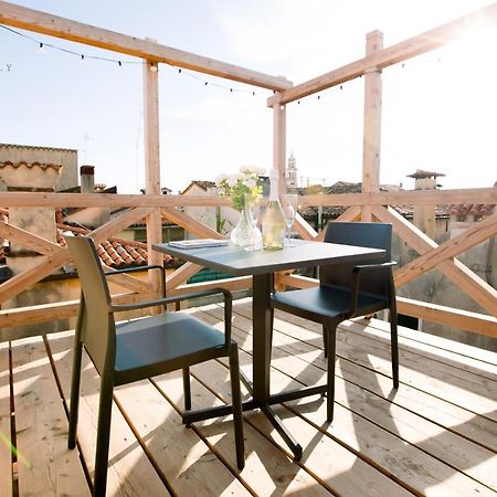 Loversinitaly Romantic Apartments - Altana And Jacuzzi Venecia Exterior foto