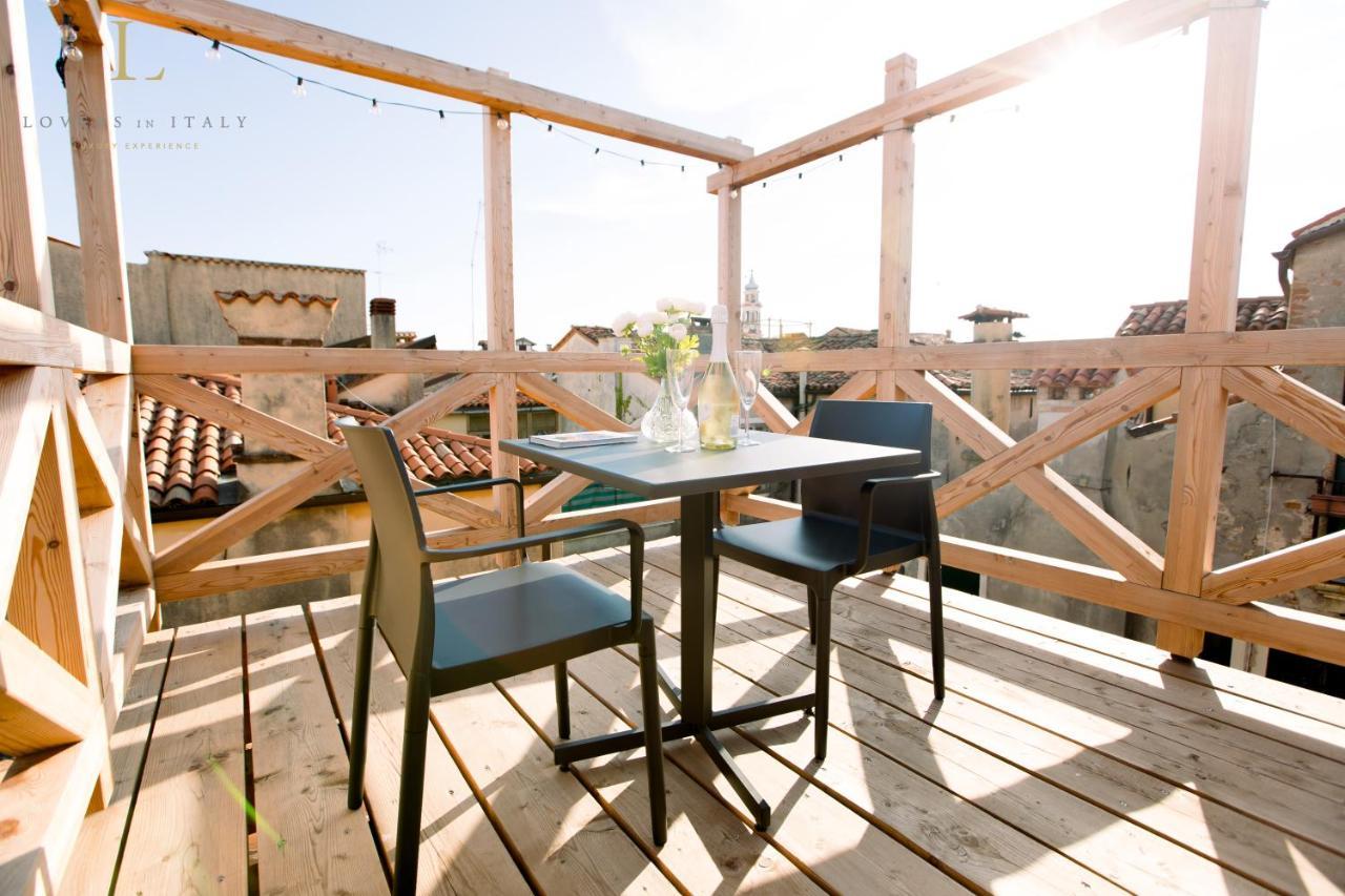 Loversinitaly Romantic Apartments - Altana And Jacuzzi Venecia Exterior foto